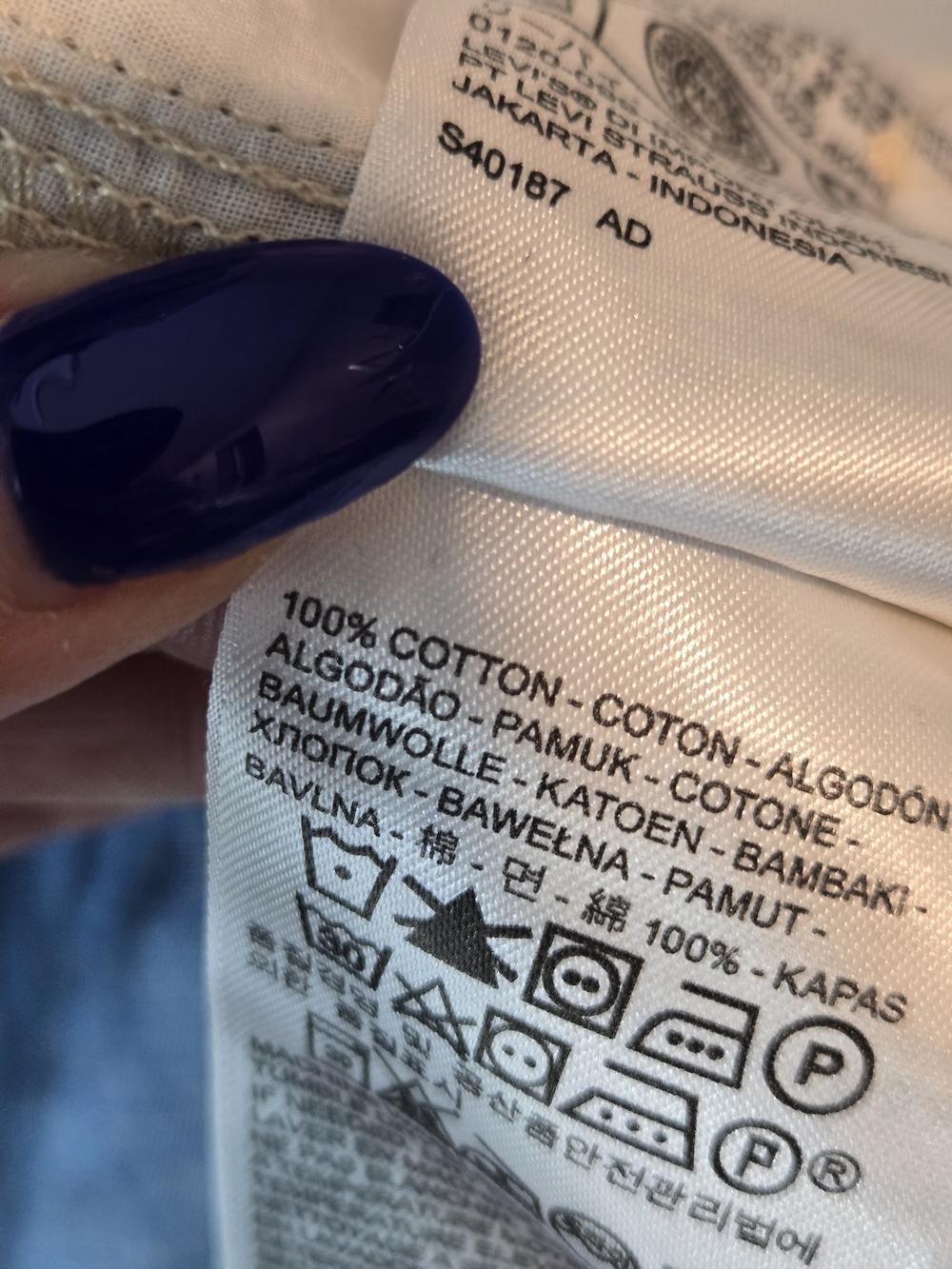Levi's Chambray 100% Cotton Sleeveless Midi Dress in Blue - Picture 12 of 16